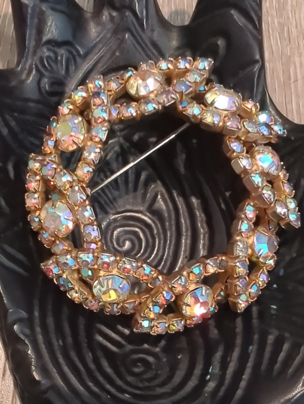 Vintage Aurora Borealis Crystal Brooch - Gold Tone